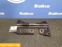 Кронштейн цилиндра подъема кабины